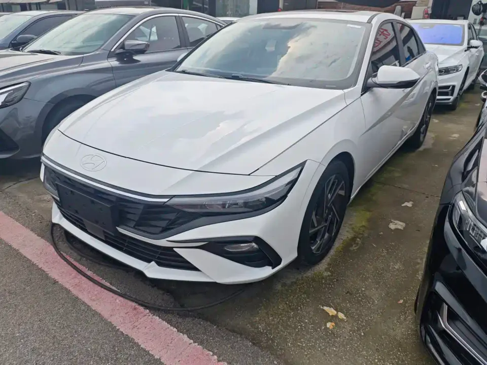 Hyundai Elantra 1.5L CVT GLX Elite Edition 2024