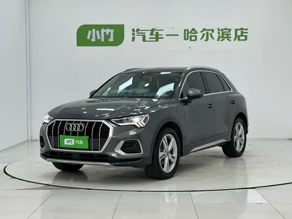 Audi Q3 35 TFSI Fashion Elegance (1.4T) 2023