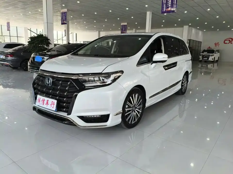 Honda Elysion 2.0L e:HEV Luxury Edition 2024