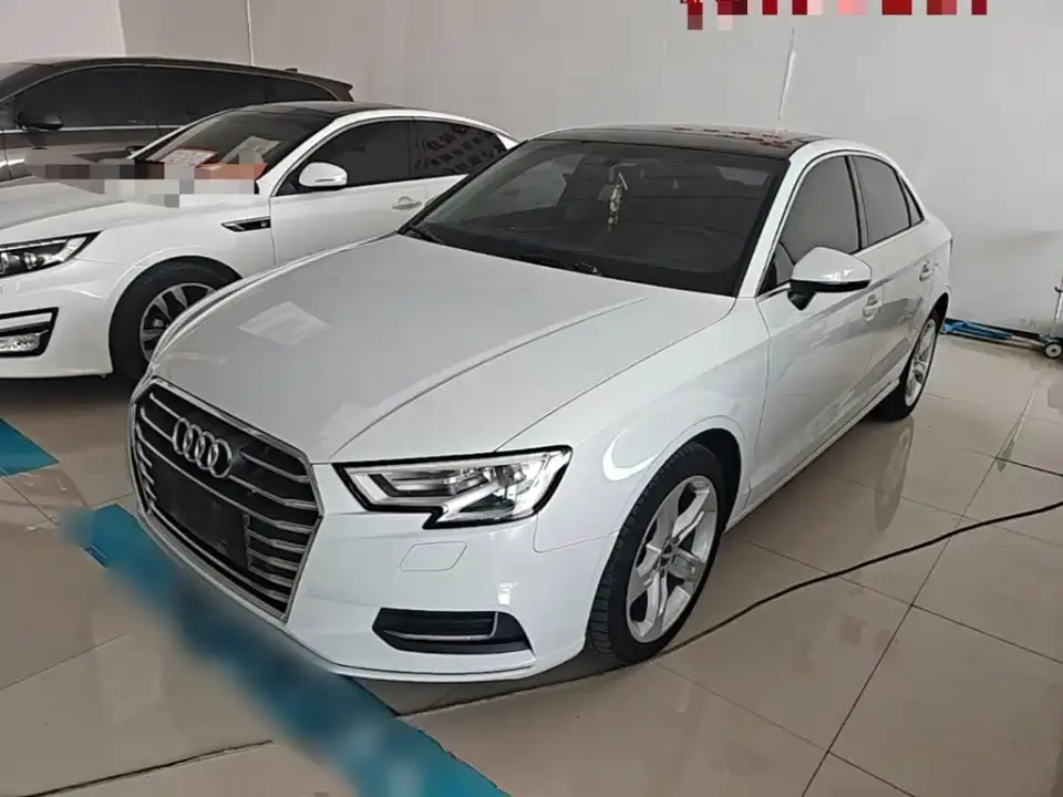 Audi A3 Facelift Limousine 35 TFSI Progressive (China VI) 2020