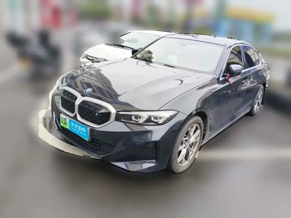 BMW i3 eDrive 35 L 2023