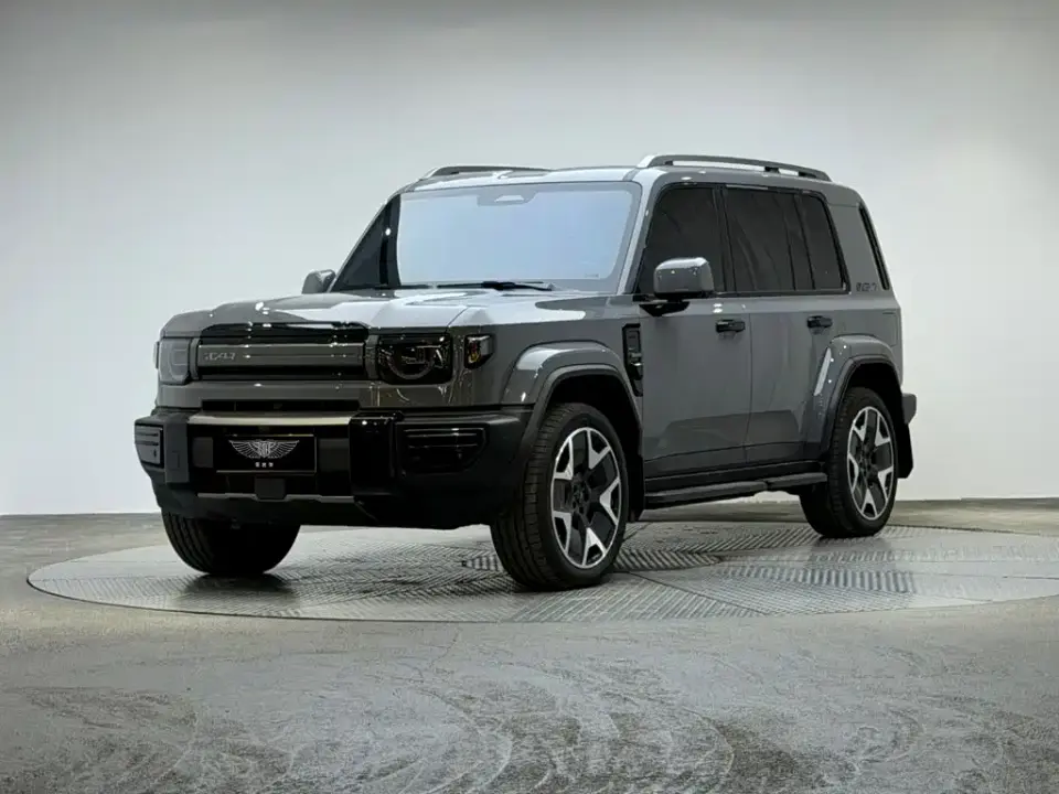iCar V27 200KM AWD Falcon 500 2026