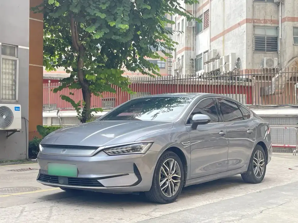 BYD Qin PLUS EV 500KM Luxury Model 2022