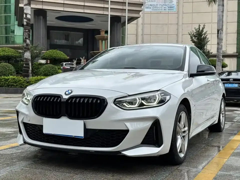 BMW 1 Series 120i M Sport Shadow Edition 2023
