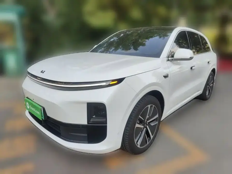 Li Auto L6 Pro 2025