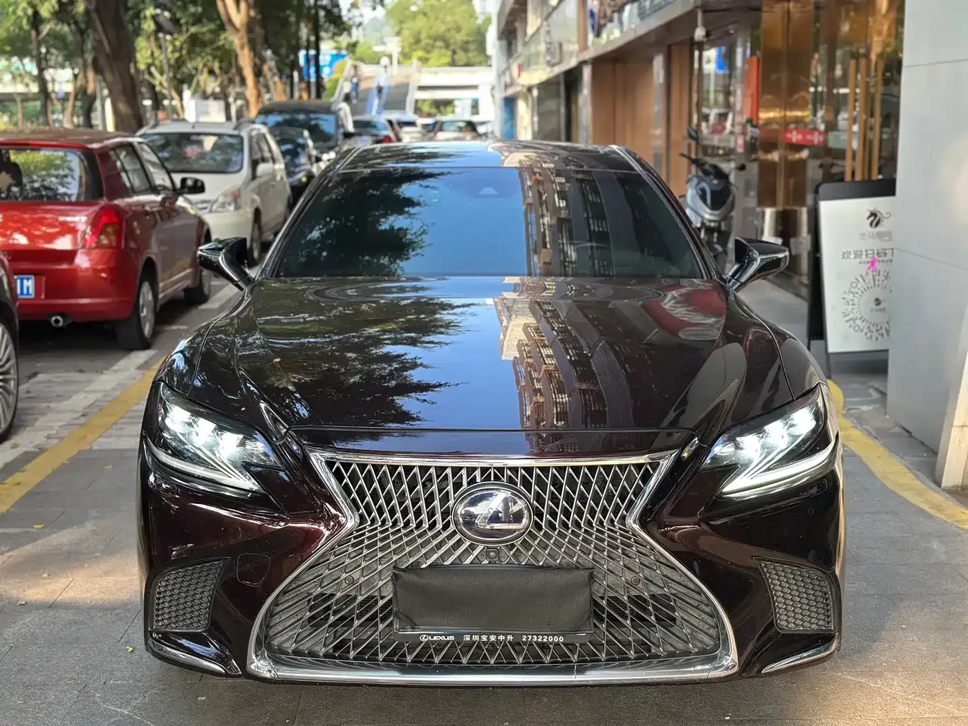 Lexus LS 500h Luxury Edition China V 2019 — фото 2