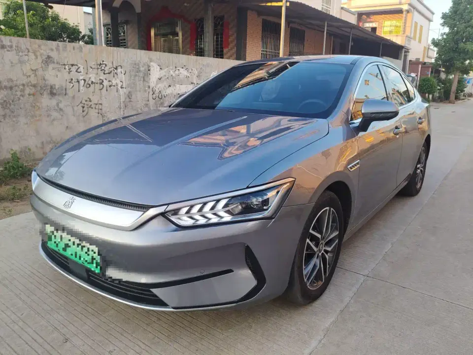 BYD Qin PLUS EV 500KM Luxury Model 2022