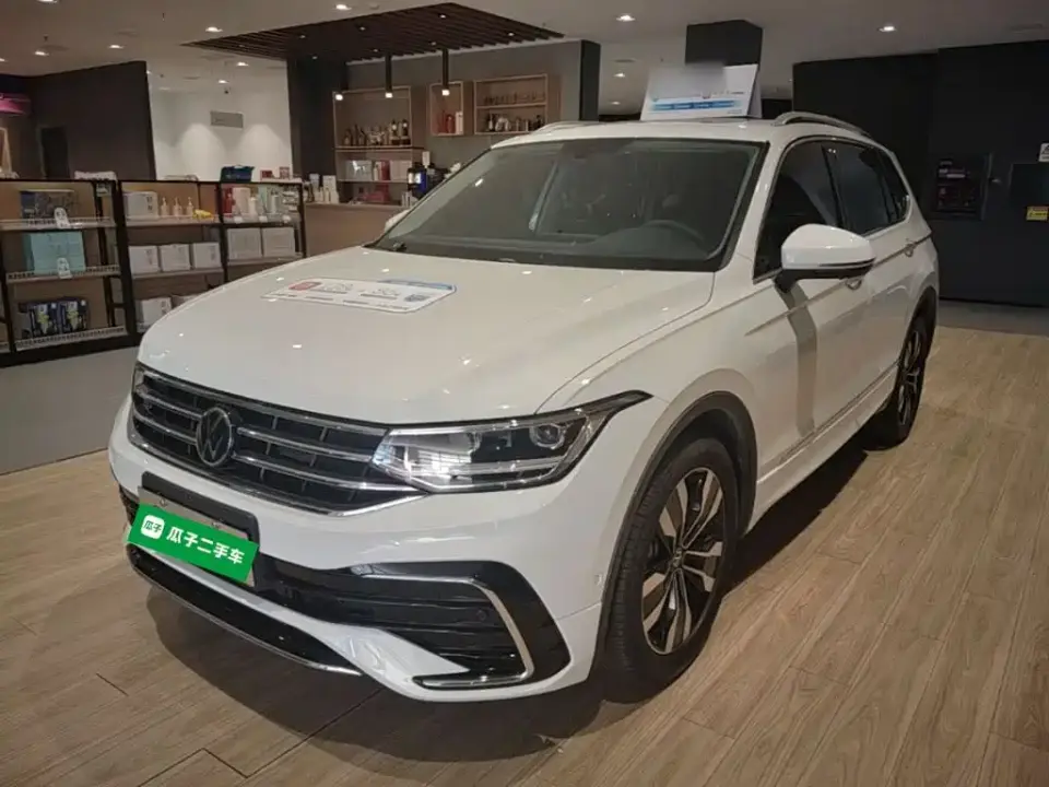 Volkswagen Tiguan L 330TSI Automatic 2WD R-Line Premium Enjoyment Edition 2025