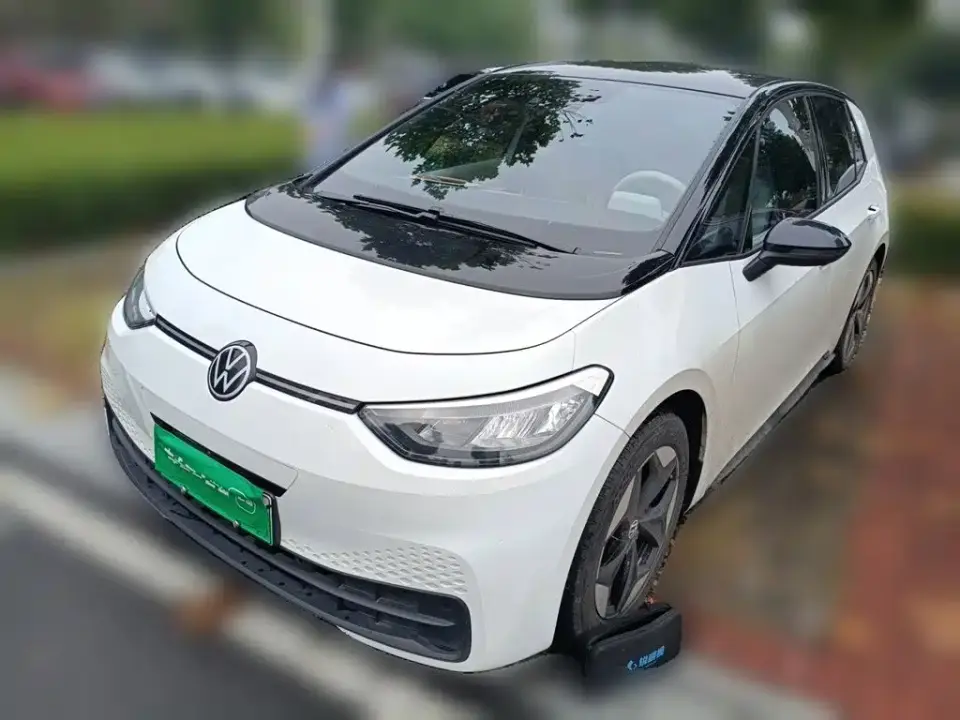 Volkswagen ID.3 Facelift Smart Outstanding Edition 2025