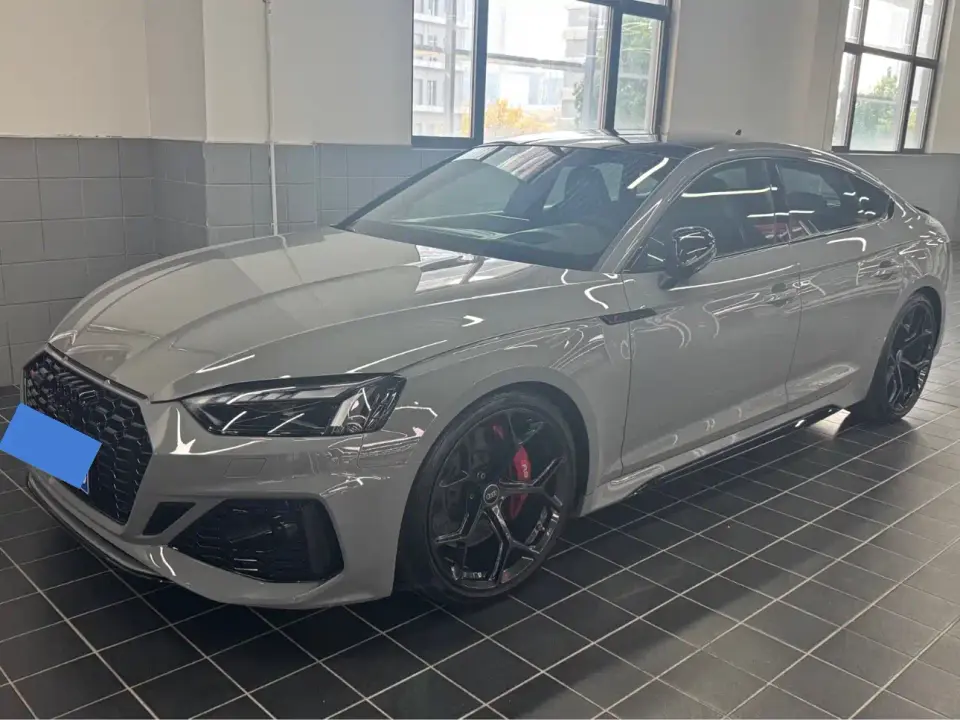 Audi RS 5 Model RS 5 2.9T Sportback Obsidian Edition 2024
