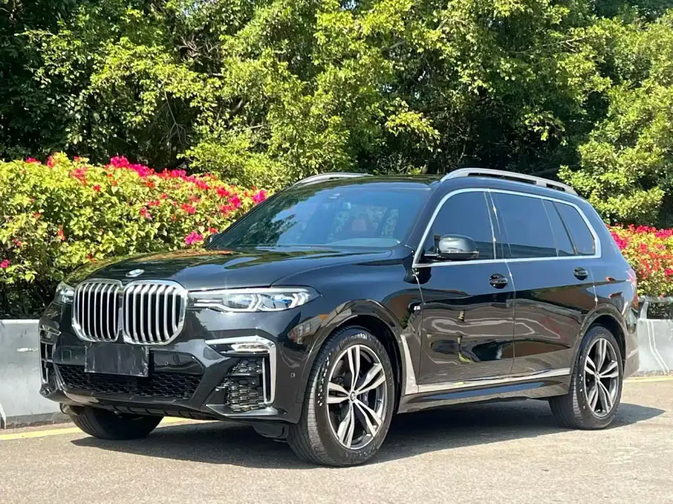 BMW X7 xDrive40i Premium M Sport Package 2020