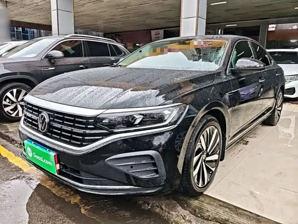 Volkswagen Passat Outstanding 380TSI Dragon Soaring Edition 2024