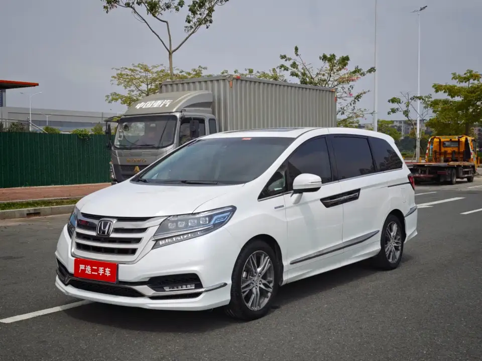 Honda Elysion 2.0L Hybrid Supreme Edition 2020