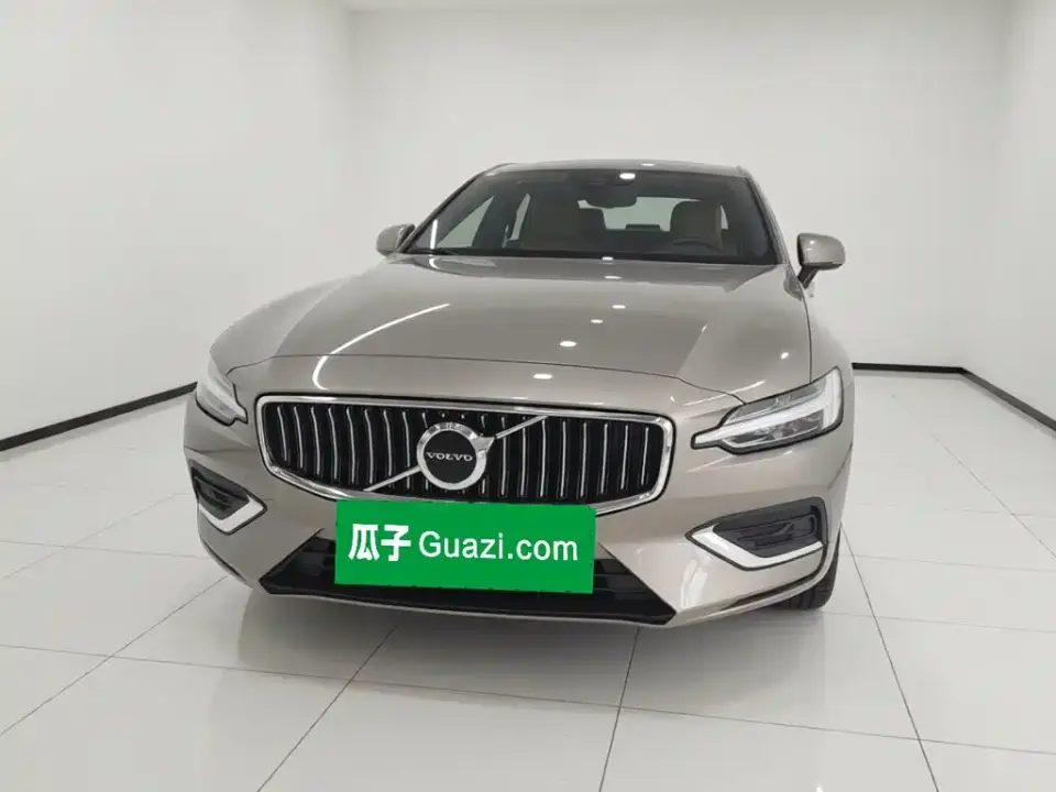 Volvo S60 T4 Smart Elite Luxury 2020