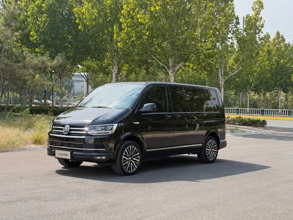 Volkswagen Multivan 2.0TSI 4WD Premium 7-seater 2019
