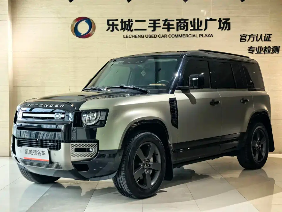 Land Rover Defender Model 110 3.0T P400 X-DYNAMIC HSE 2022