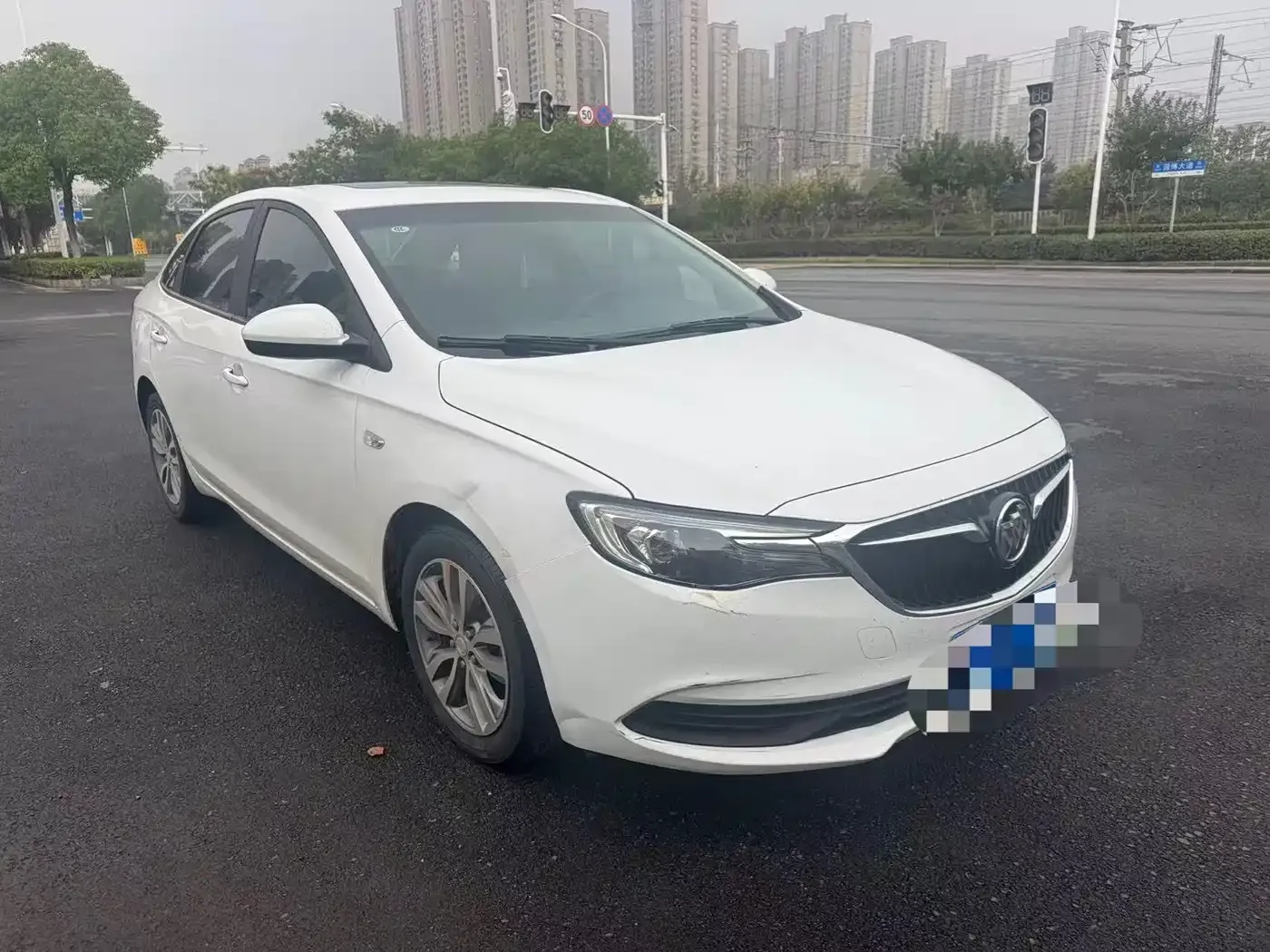 Buick Excelle 1.3T Auto Mild Hybrid Elite 2023 — фото 3