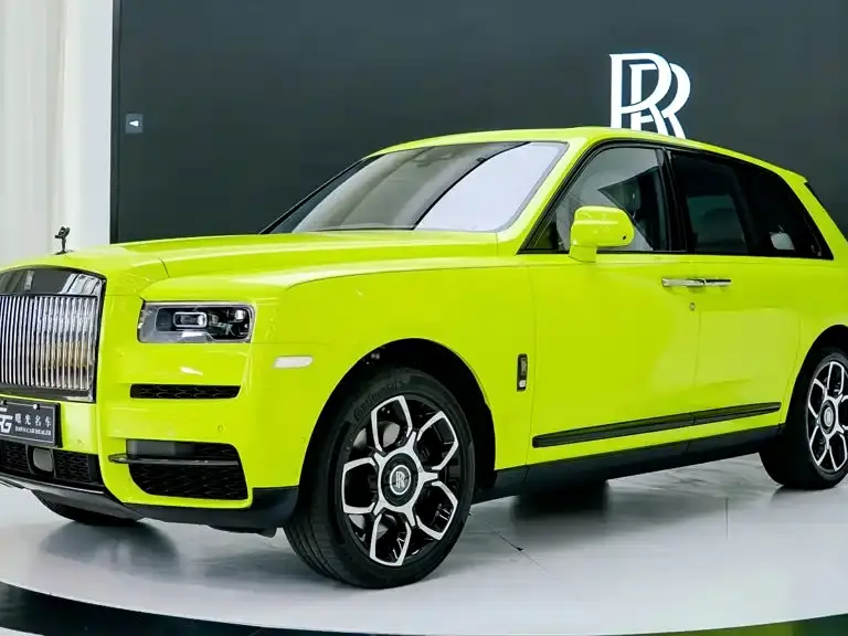 Rolls-Royce Cullinan Black Badge 2024