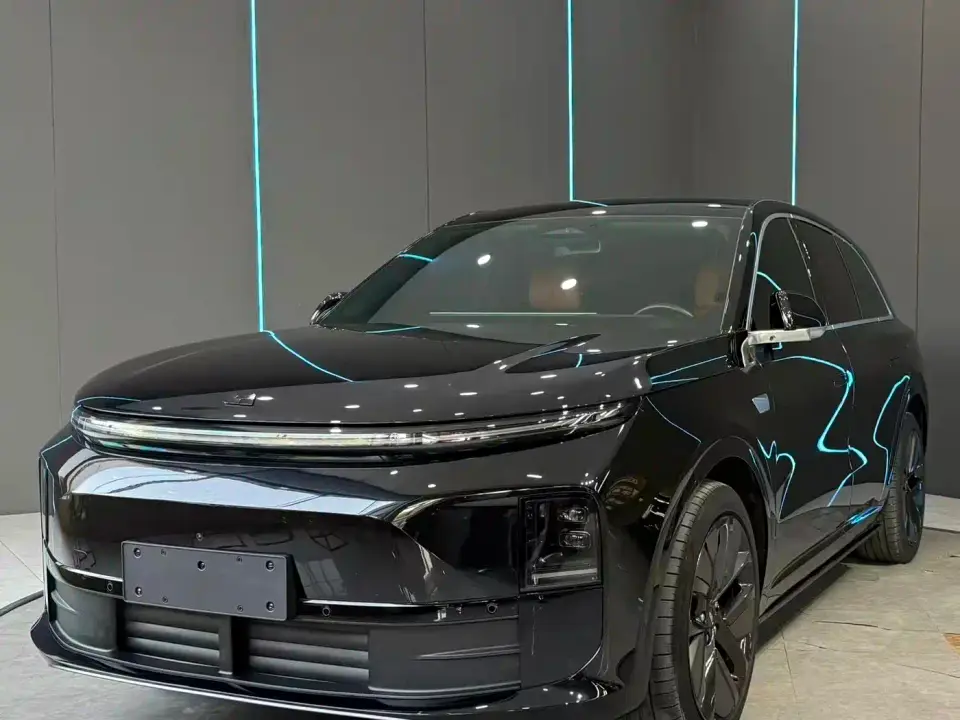 Li Auto L6 Pro 2025