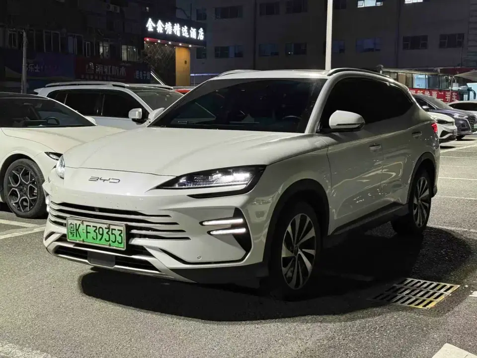 BYD Song PLUS PHEV Glory Edition DM-i 71km Luxury 2024
