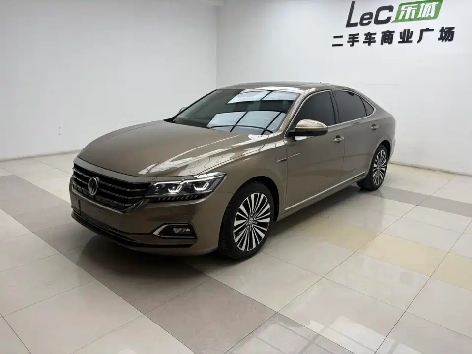 Volkswagen Passat 330TSI Premium Edition China V 2019