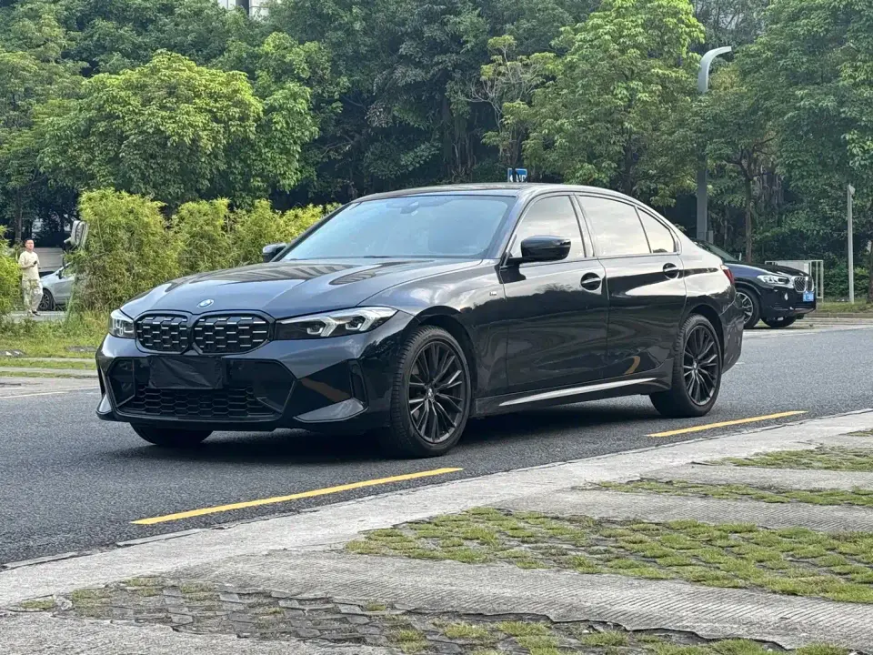 BMW 3 Series 325Li M Sport Shadowline Package 2024