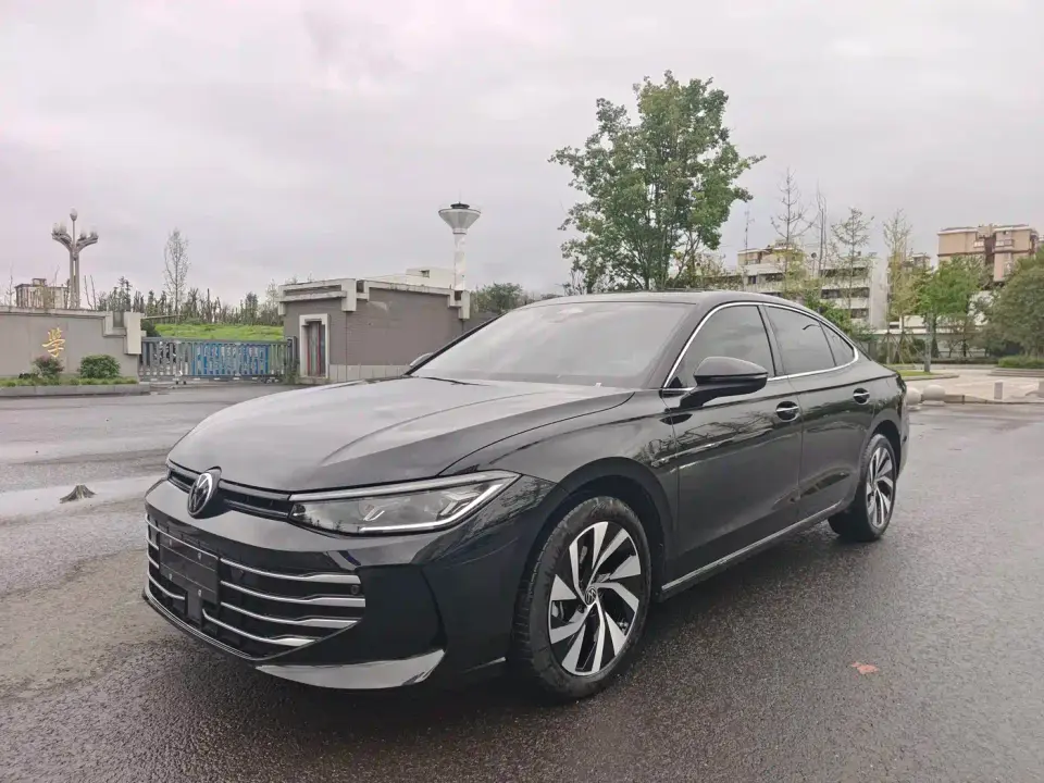 Volkswagen Passat Pro 380TSI Dragon Glory Edition 2024