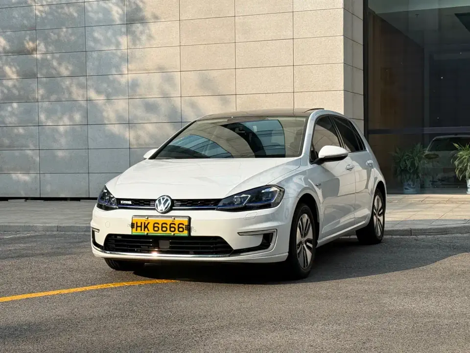 Volkswagen Golf Electric Chi 2020