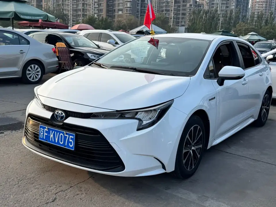 Toyota Levin Smart Hybrid 1.8L Leading Edition 2023