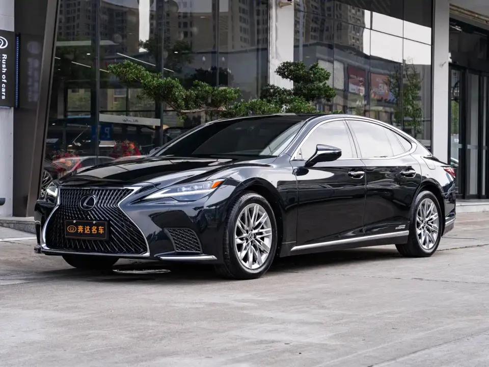 Lexus LS 500h Luxury Edition 2023