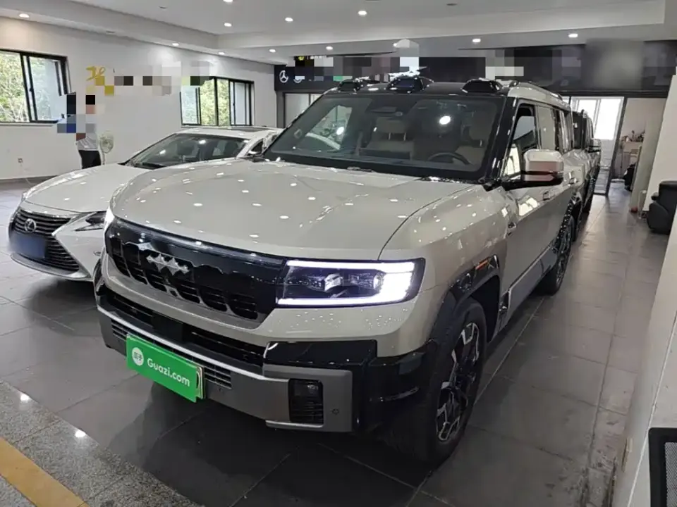 Fangchengbao Leopard 8 Zhiyong Flagship 7-Seater 2026