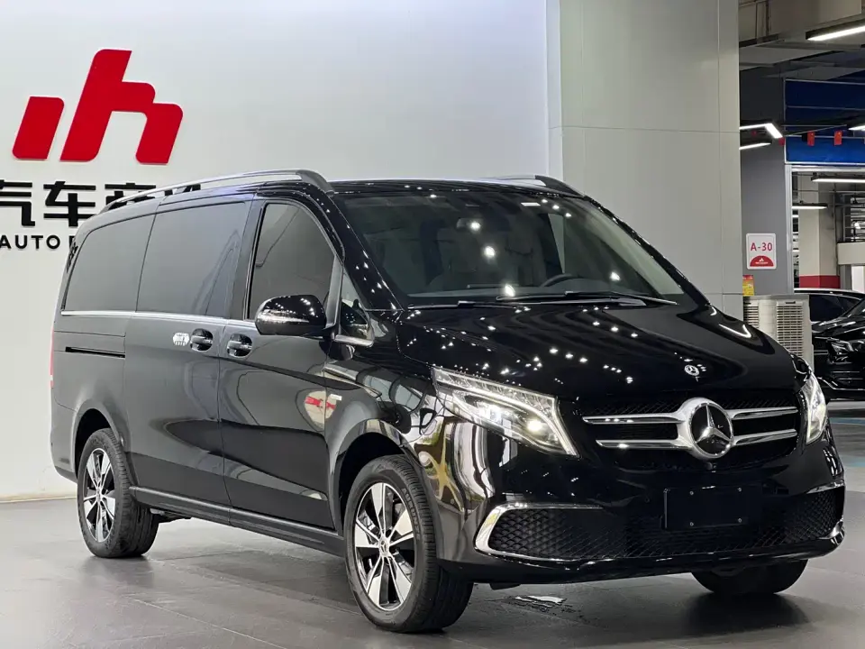 Mercedes-Benz V-Class V 260 Premium Edition 2022