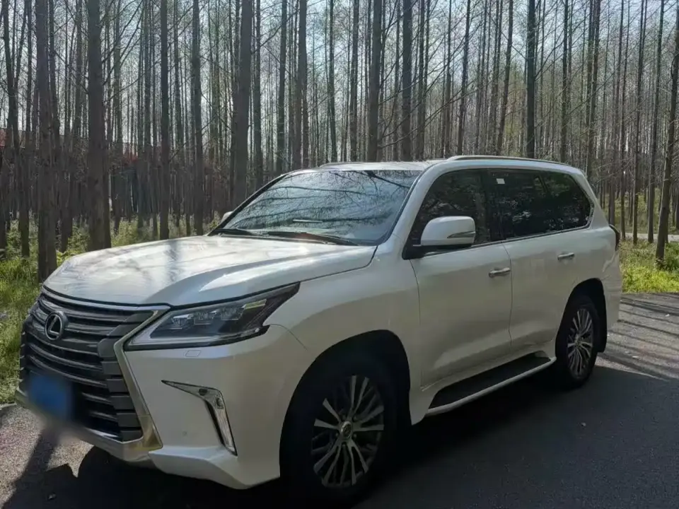 Lexus LX 570 Dynamic Luxury 2019