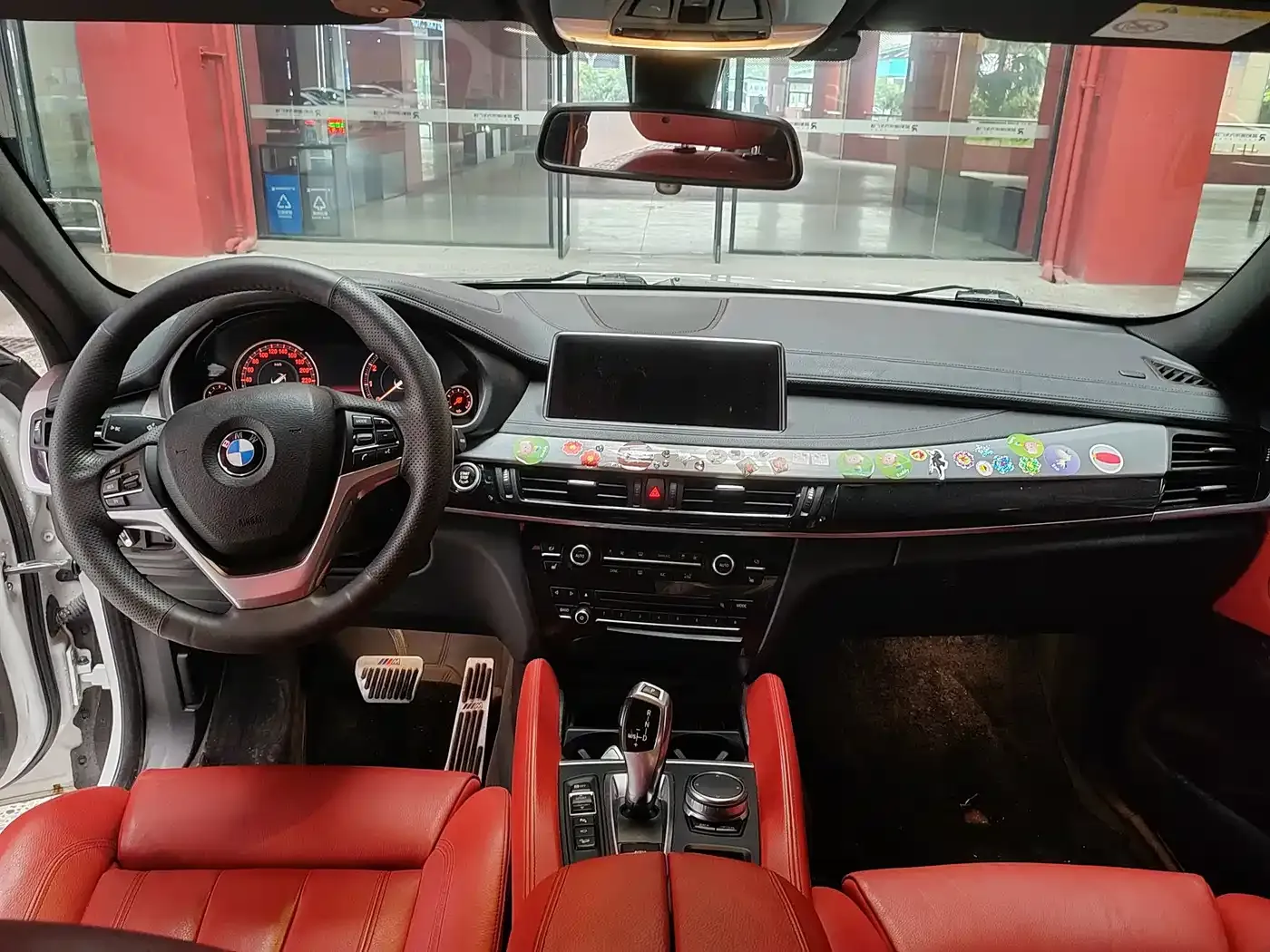 BMW X6 xDrive28i M Sport Package 2019 — фото 8