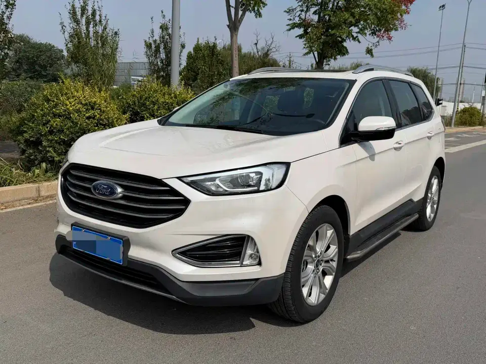 Ford Edge EcoBoost 245 2WD Platinum 7-Seater 2020