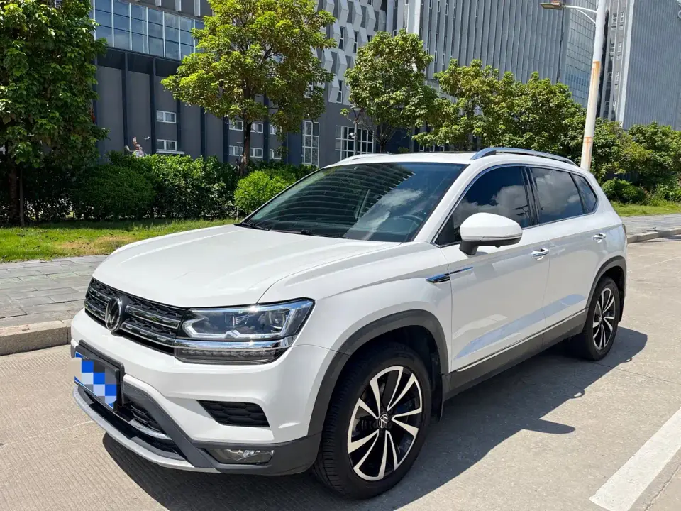 Volkswagen Tharu 330TSI AWD Luxury Edition 2022