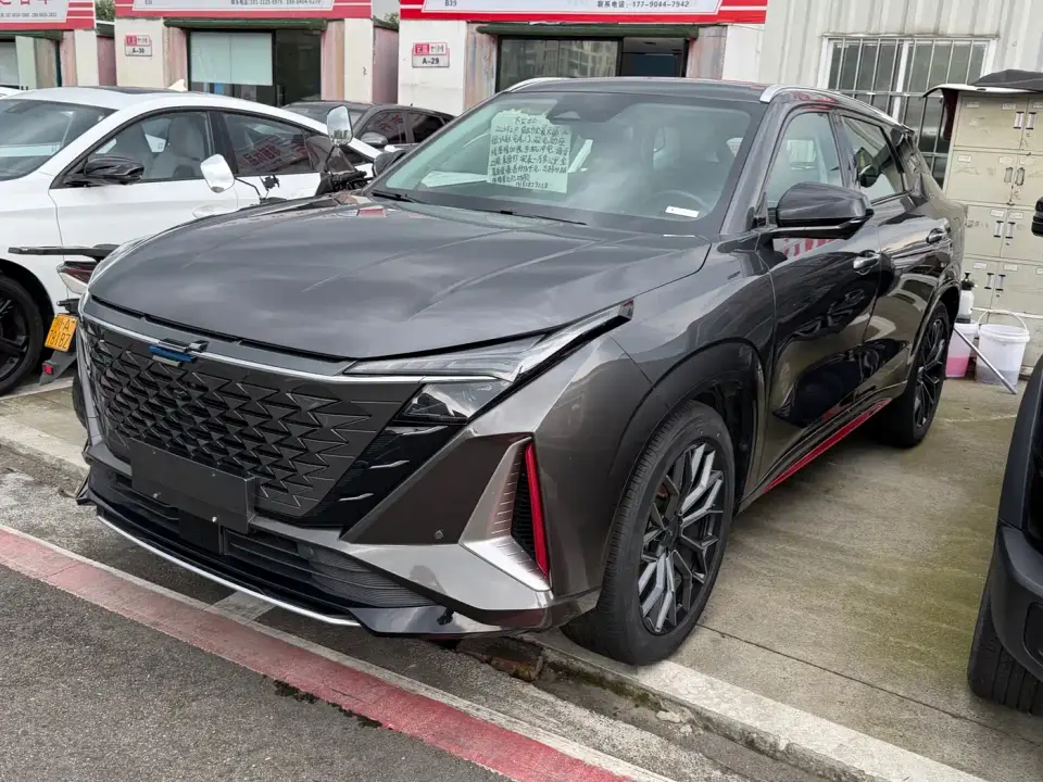 Changan Oshan Z6 Blue Whale 1.5T DCT Intelligent Enjoyment 2023