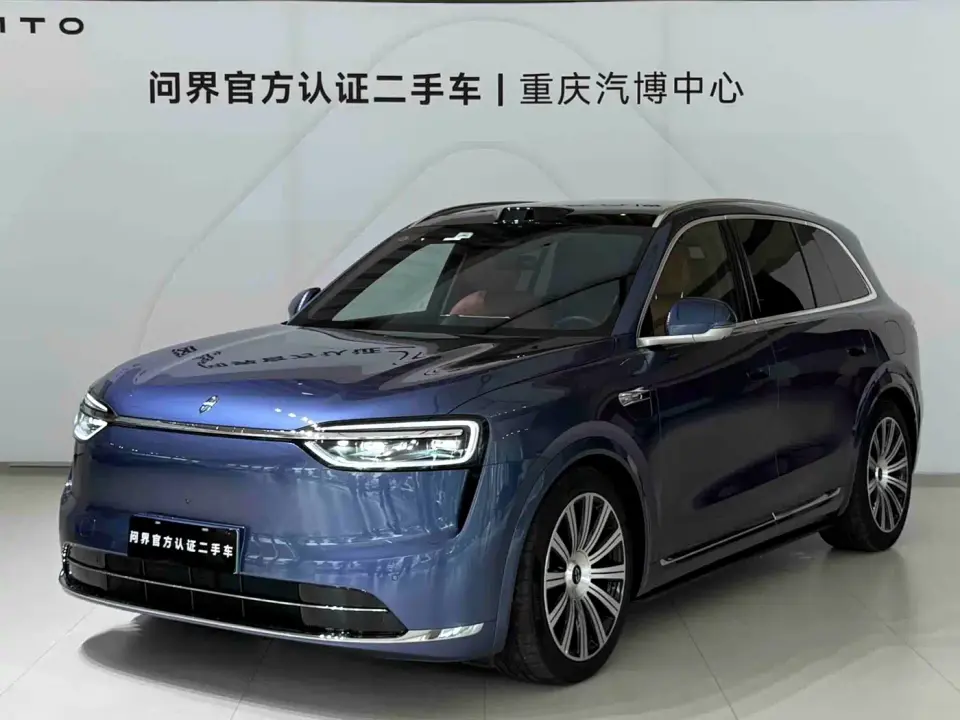 AITO Wenjie AITO M7 Extended Range Base Model 6-Seater 2025