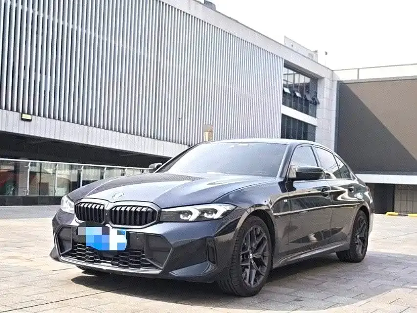 BMW 3 Series 330i M Sport Night Edition 2025