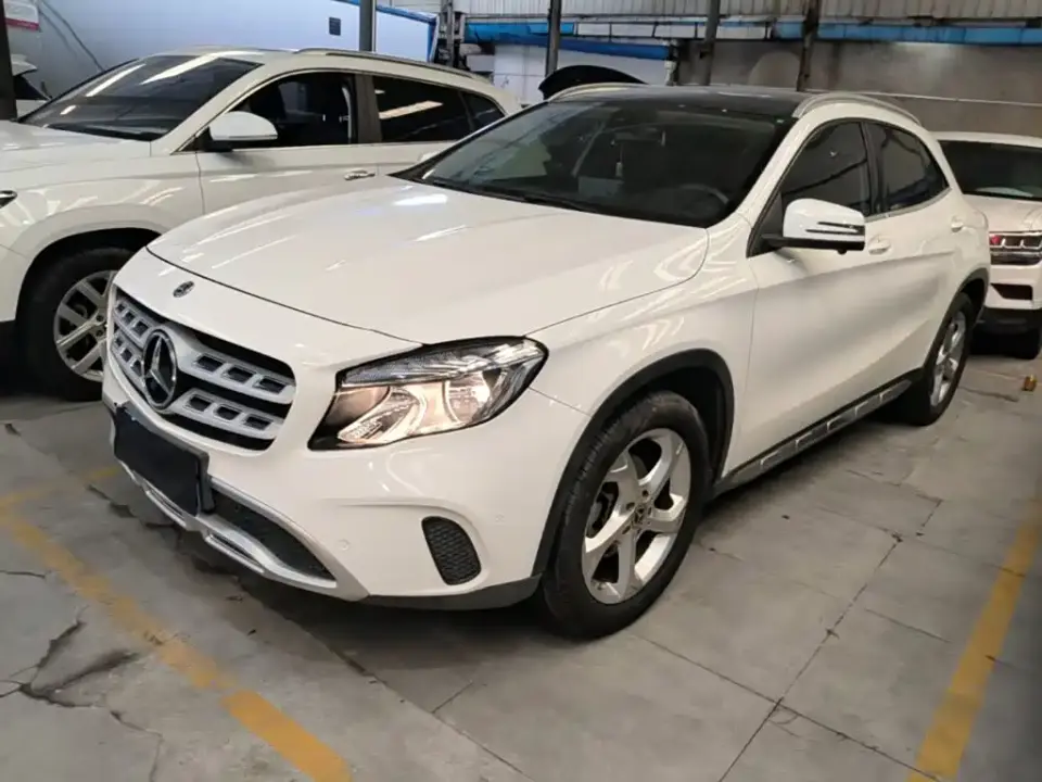 Mercedes-Benz GLA-Class GLA 200 Dynamic 2020