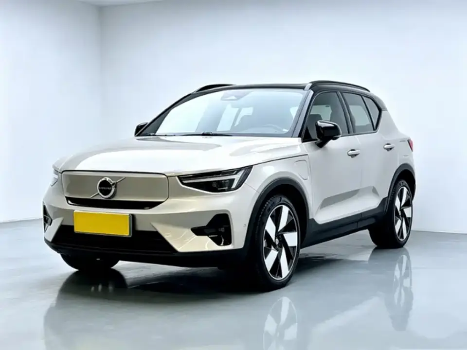 Volvo XC40 New Energy Long Range PRO Version 2023