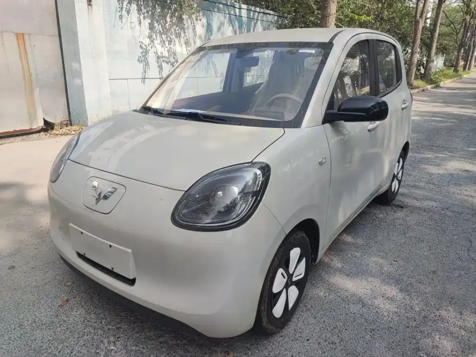 Wuling Motors Hongguang MINIEV 4-Door Advanced 2026