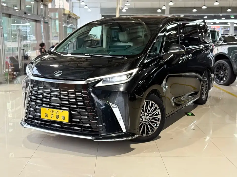 Lexus LM 500h 6-Seater Prestige Edition 2024