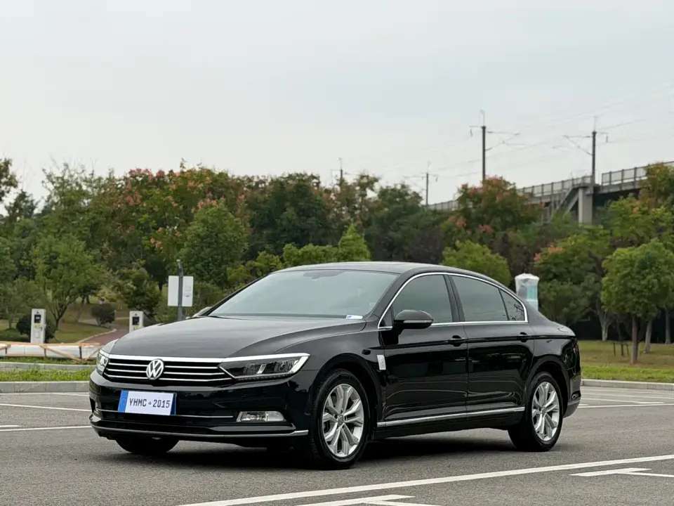 Volkswagen Magotan 330TSI DSG Luxury Class China VI 2020