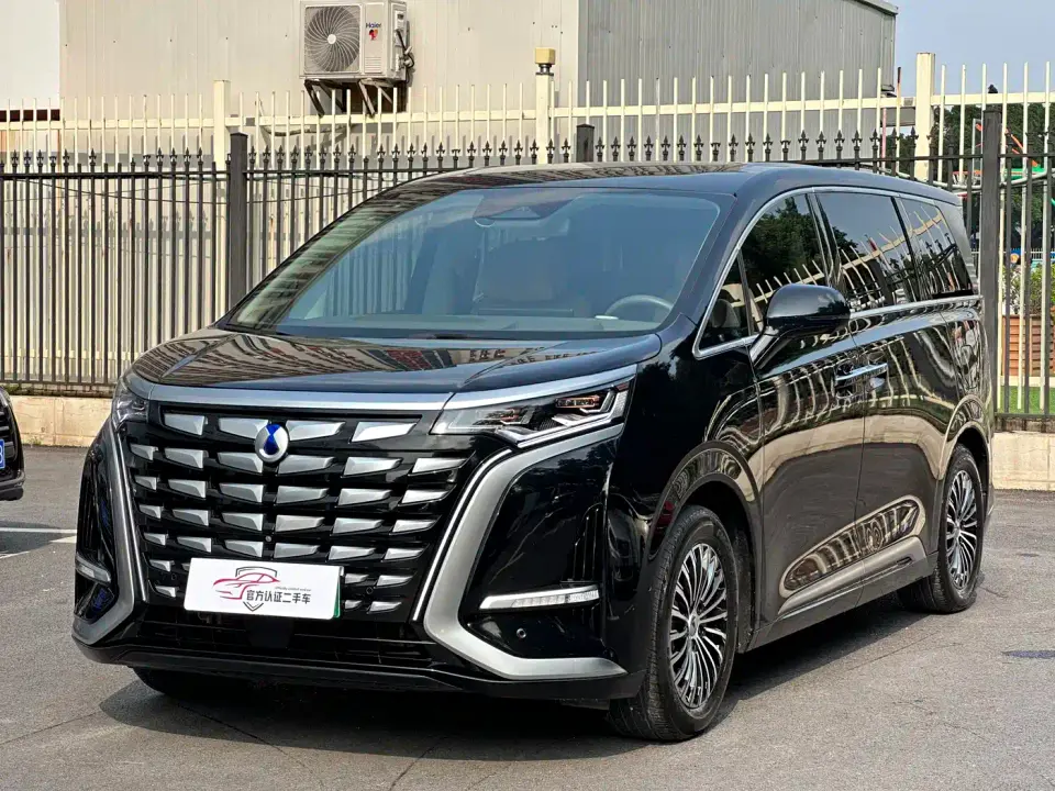 Denza D9 DM-i 970 AWD Flagship 2023