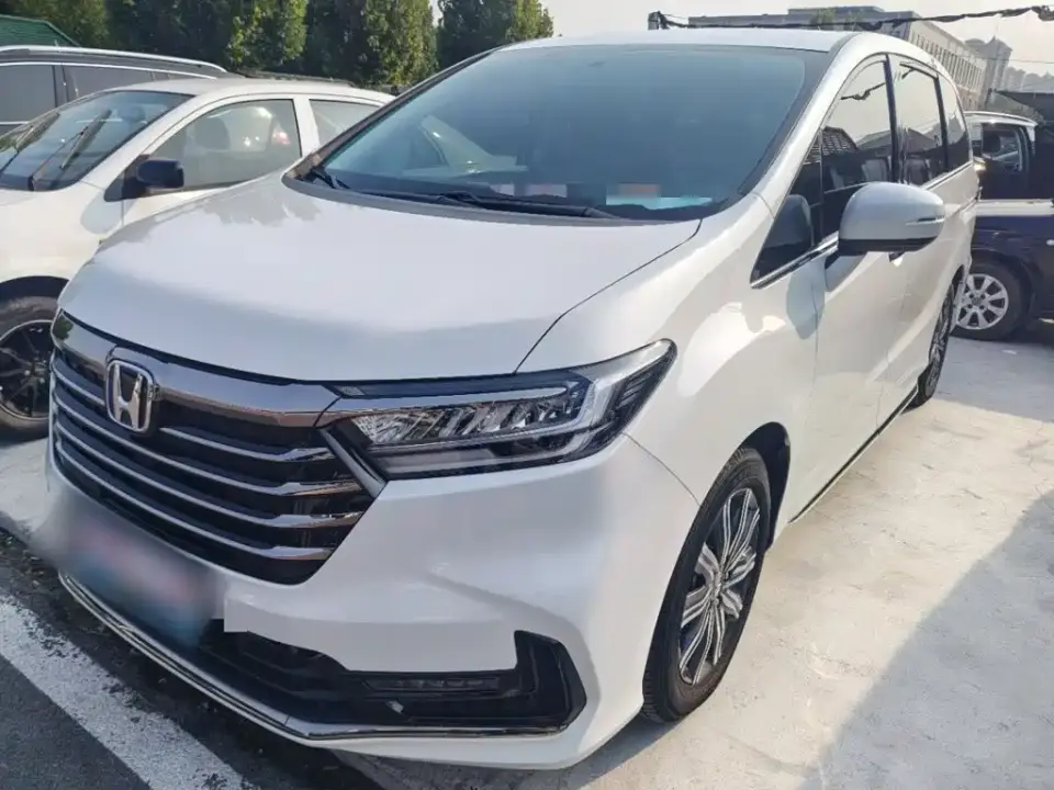 Honda Odyssey 2.0L e:HEV Sharp·Comfort Edition 2025