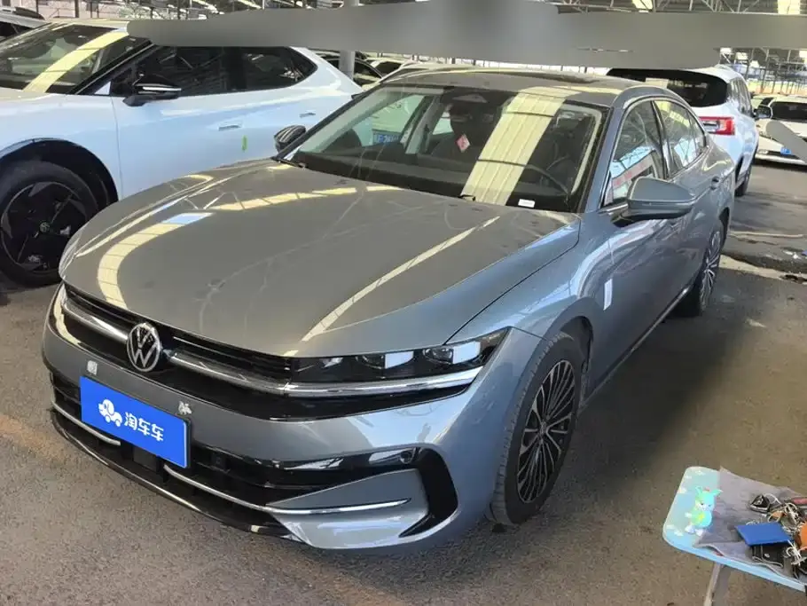Volkswagen Magotan 380TSI DSG Luxury Edition (Daimai Package) 2025