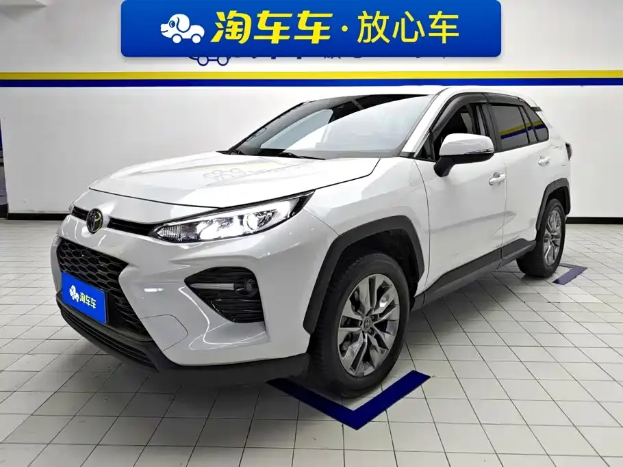 Toyota Wildlander 2.0L CVT FWD Leading Edition 2024