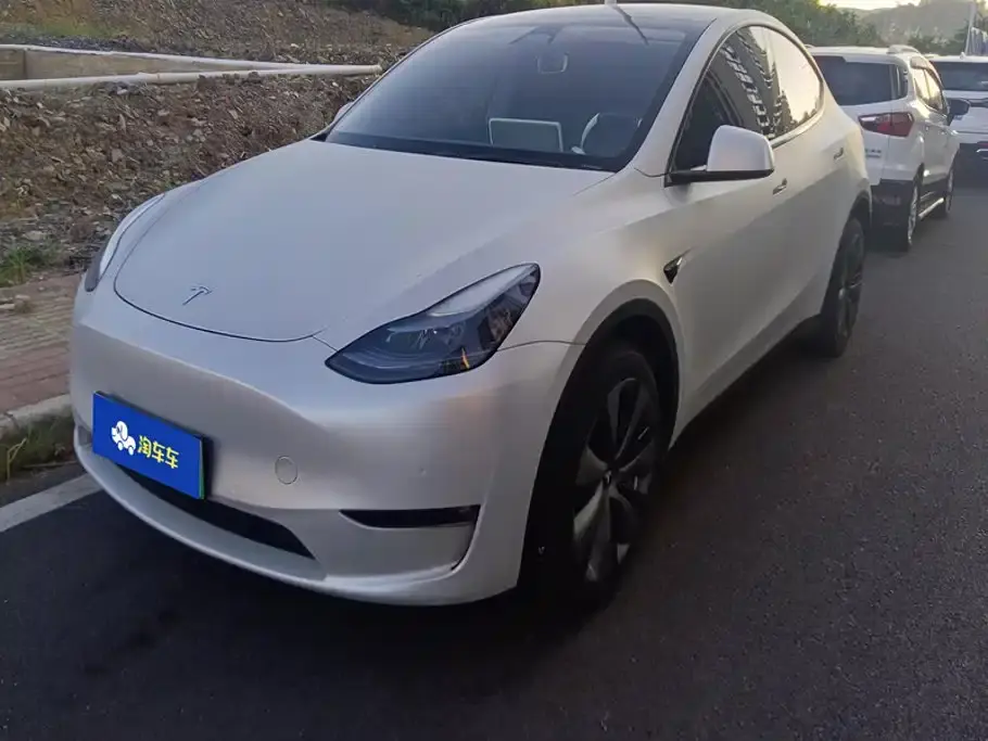 Tesla Model Y Facelift Long Range All-Wheel Drive Version 2023