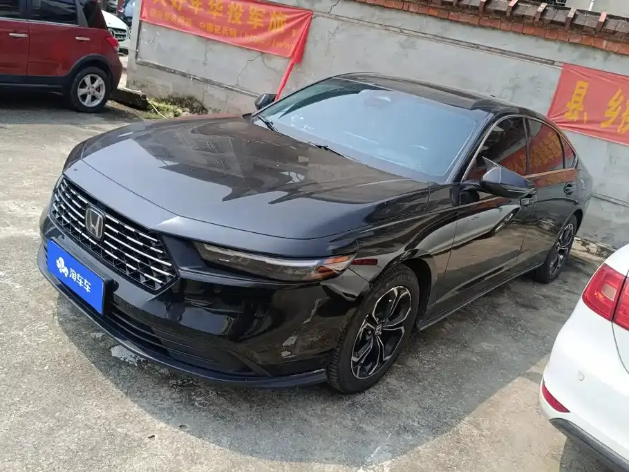 Honda Accord 260TURBO Luxury Edition 2025
